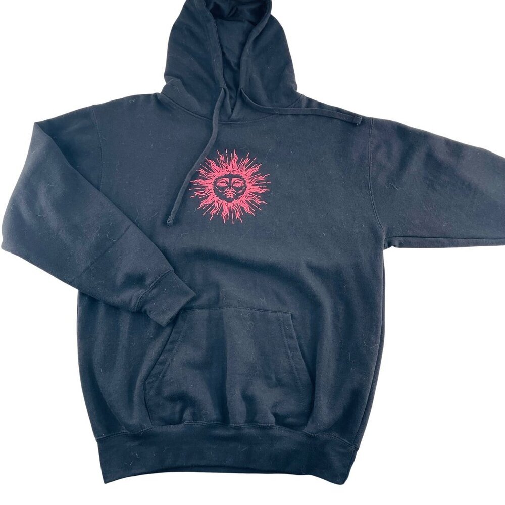 Zuni Black Hoodie With Red Sun Design Pullover Sweatshirt Size M‎